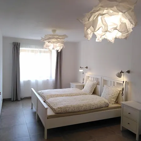 Apartmany Vojnuv Mestec Exterior photo